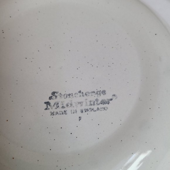 2 vintage Stonehenge Midwinter cups with saucers. - Picture 4 of 4